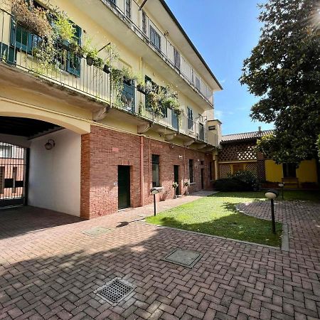 Guest House Sansiro Fiera 米兰 外观 照片